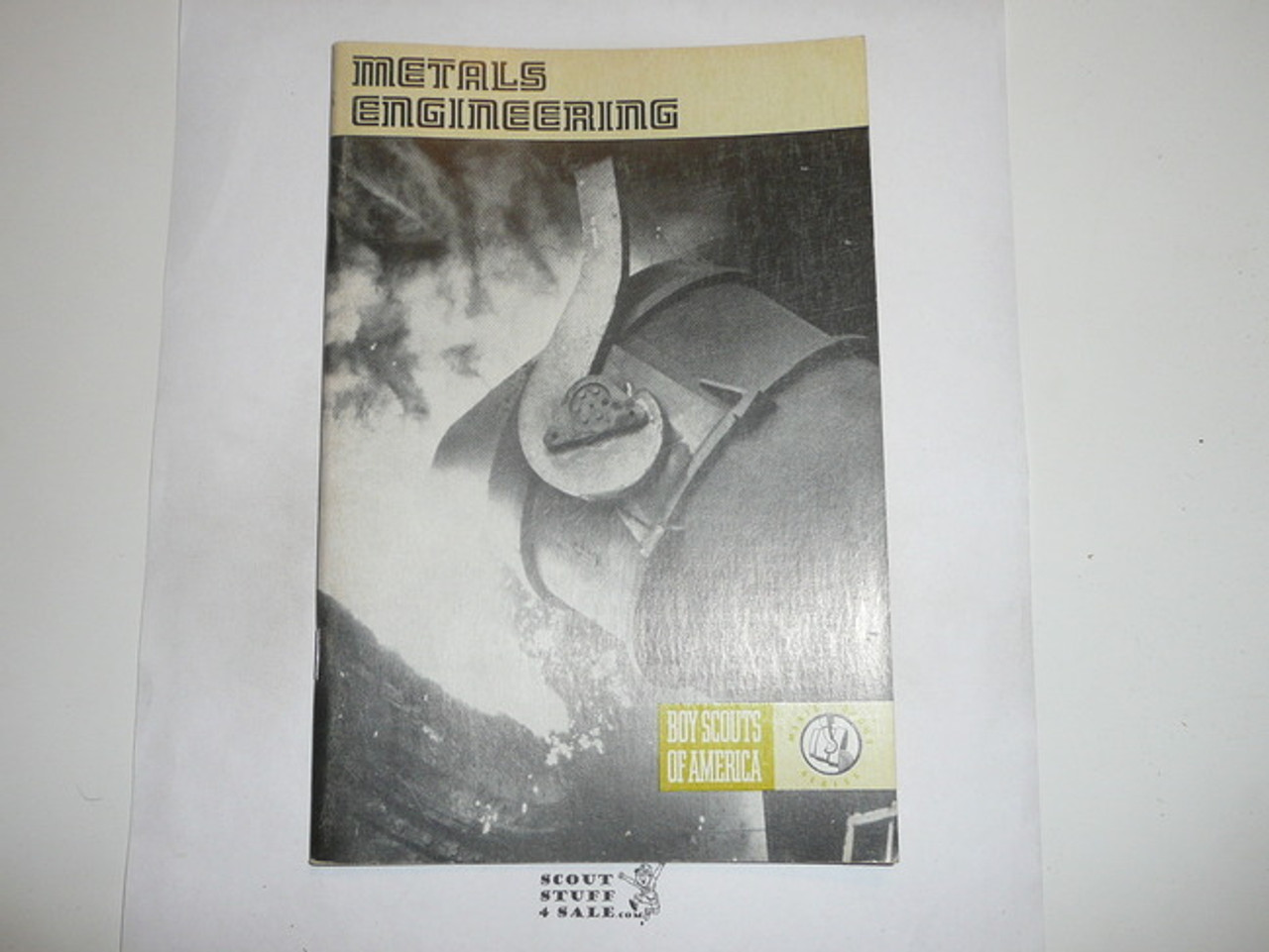 Metals Engineering Merit Badge Pamphlet, Type 8, Green Band Cover, 8-72 Printing
