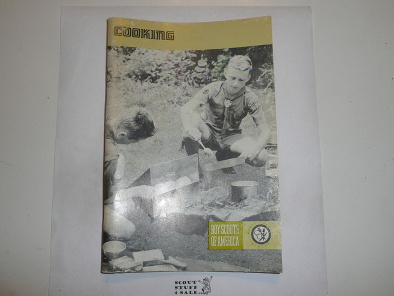 Cooking Merit Badge Pamphlet, Type 8, Green Band Cover, 4-79 Printing