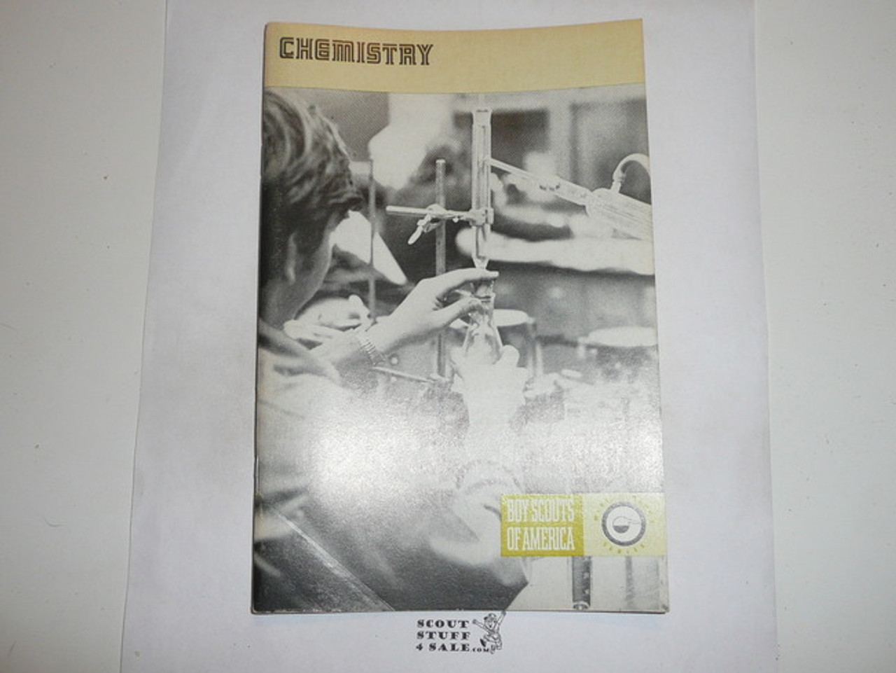 Chemistry Merit Badge Pamphlet, Type 8, Green Band Cover, 9-73 Printing