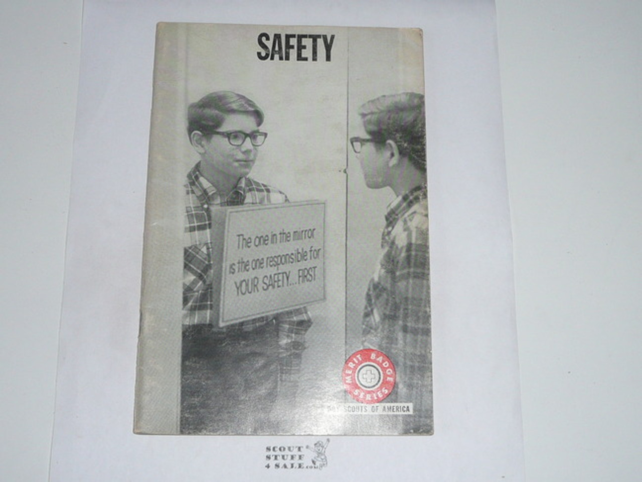 Safety Merit Badge Pamphlet, Type 7, Full Picture, 8-71 Printing