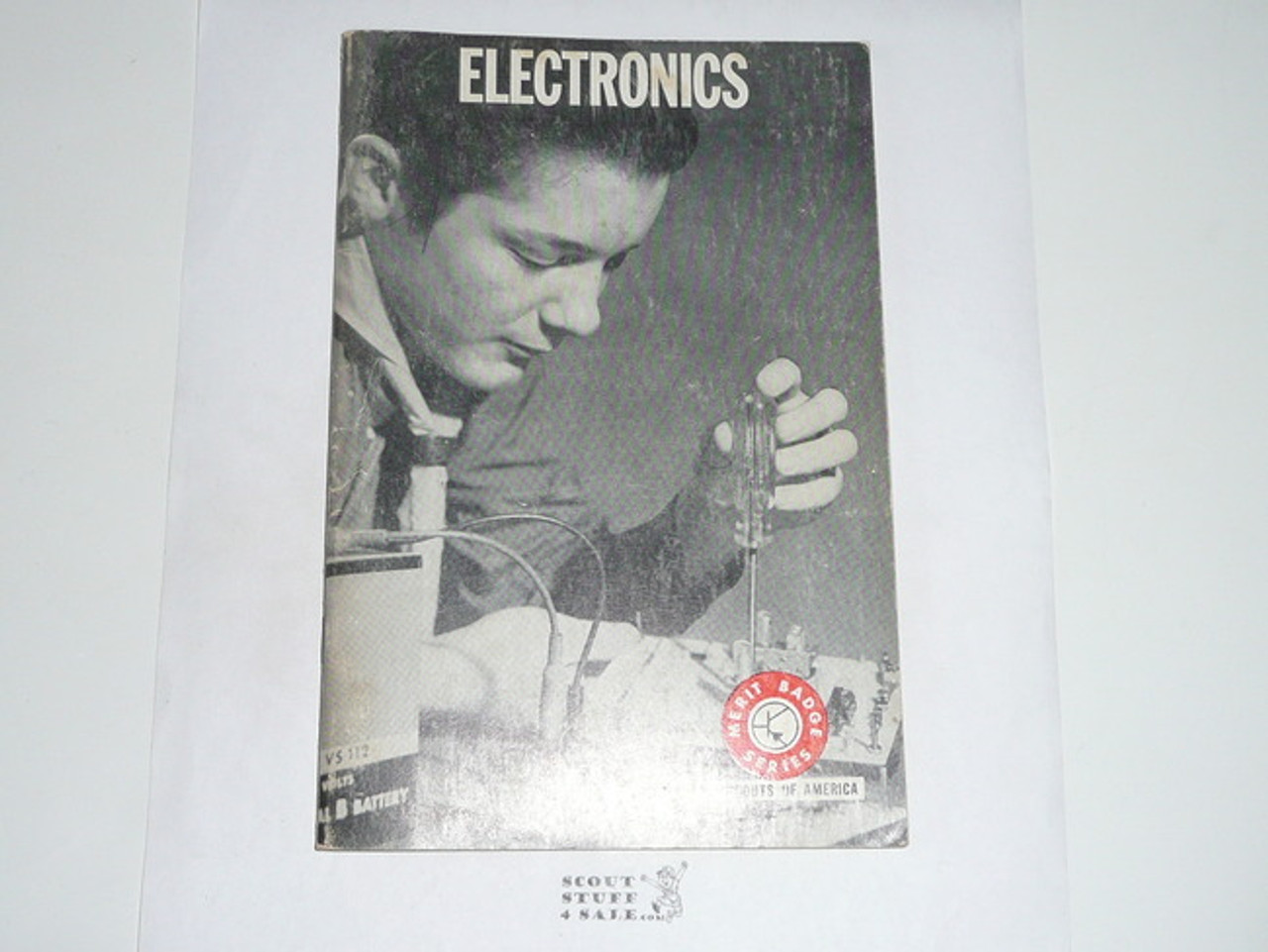 Electronics Merit Badge Pamphlet, Type 7, Full Picture, 3-68 Printing