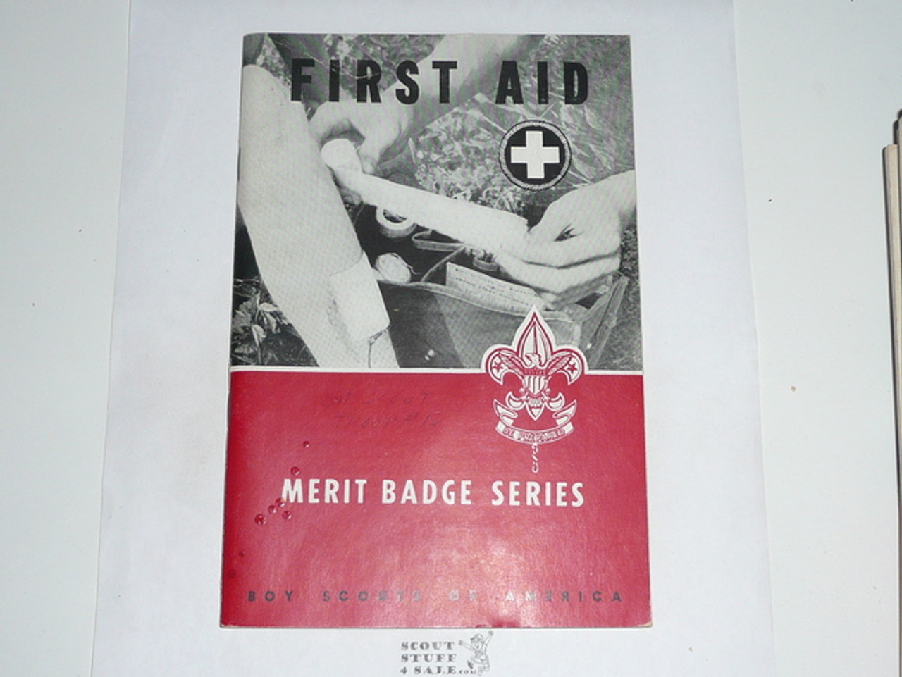 First Aid Merit Badge Pamphlet, Type 6, Picture Top Red Bottom Cover, 1-54 Printing