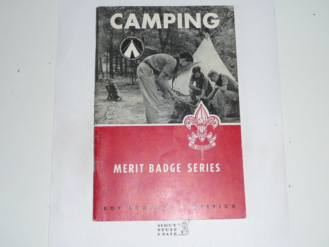 Camping Merit Badge Pamphlet, Type 6, Picture Top Red Bottom Cover, 1-65 Printing