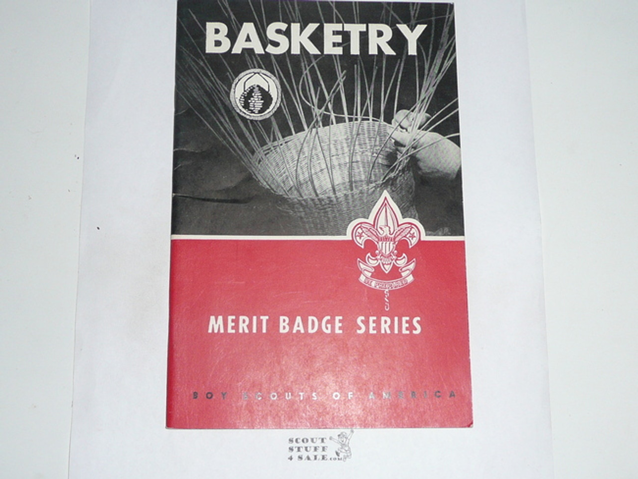 Basketry Merit Badge Pamphlet, Type 6, Picture Top Red Bottom Cover, 11-62 Printing