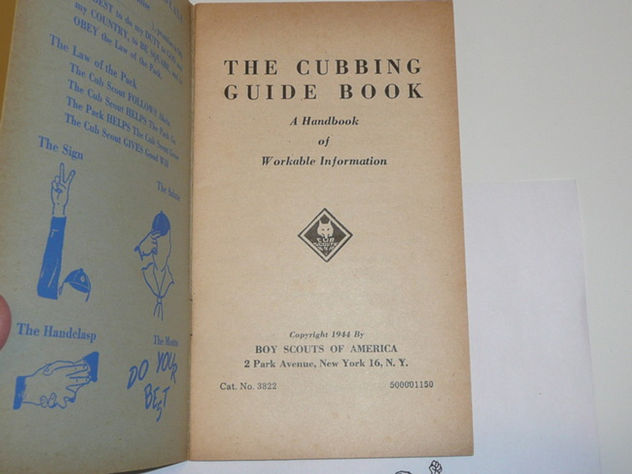 1944 The Cubbing Guide Book, 11-50 Printing