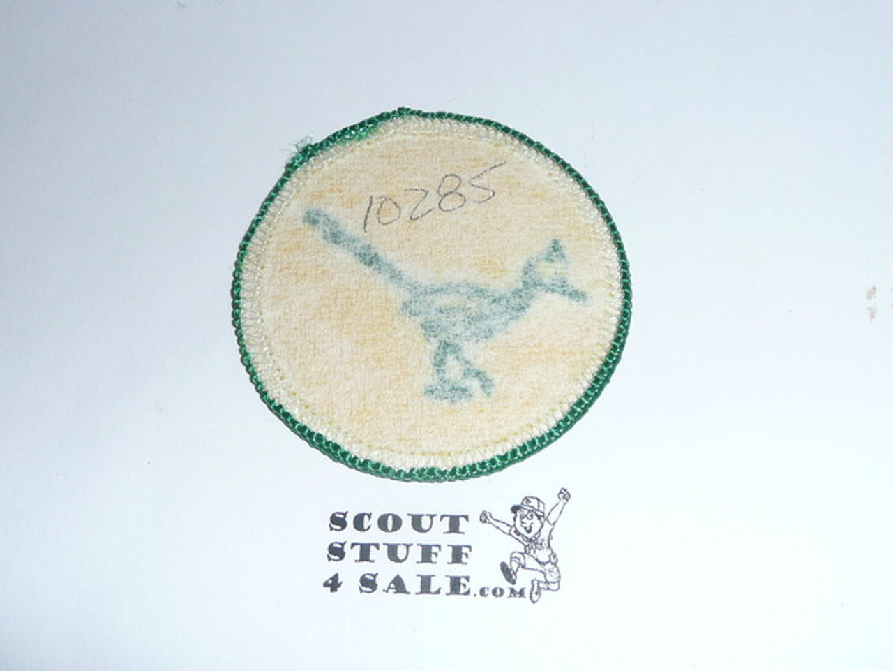 RoadRunner Patrol Medallion, yellow Twill with paper back, 1972-1989