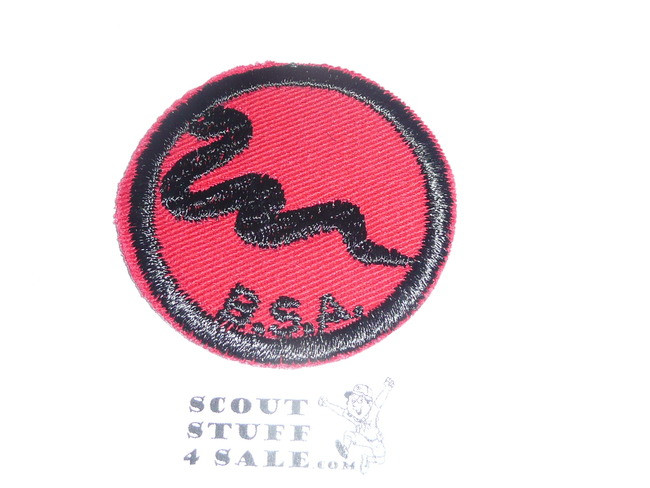 Rattlesnake Patrol Medallion, Red Twill with plastic back, 1955-1971