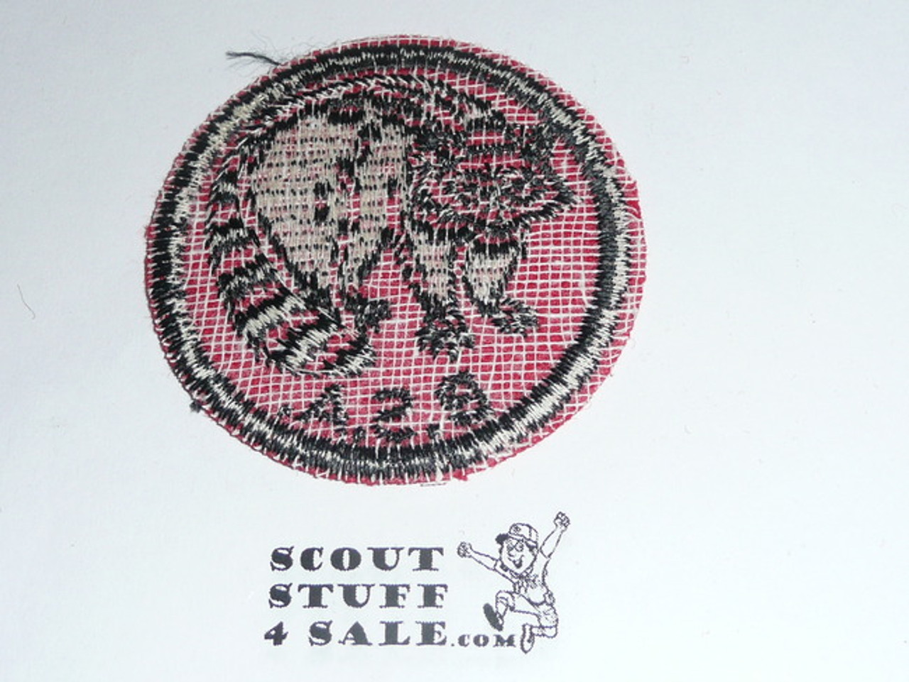 Racoon Patrol Medallion, Felt w/BSA black/White ring back, 1940-1955