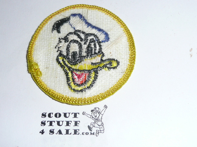 Donald Duck Patrol Medallion, White Twill with gauze back, 1972-1989 - RARE DISNEY