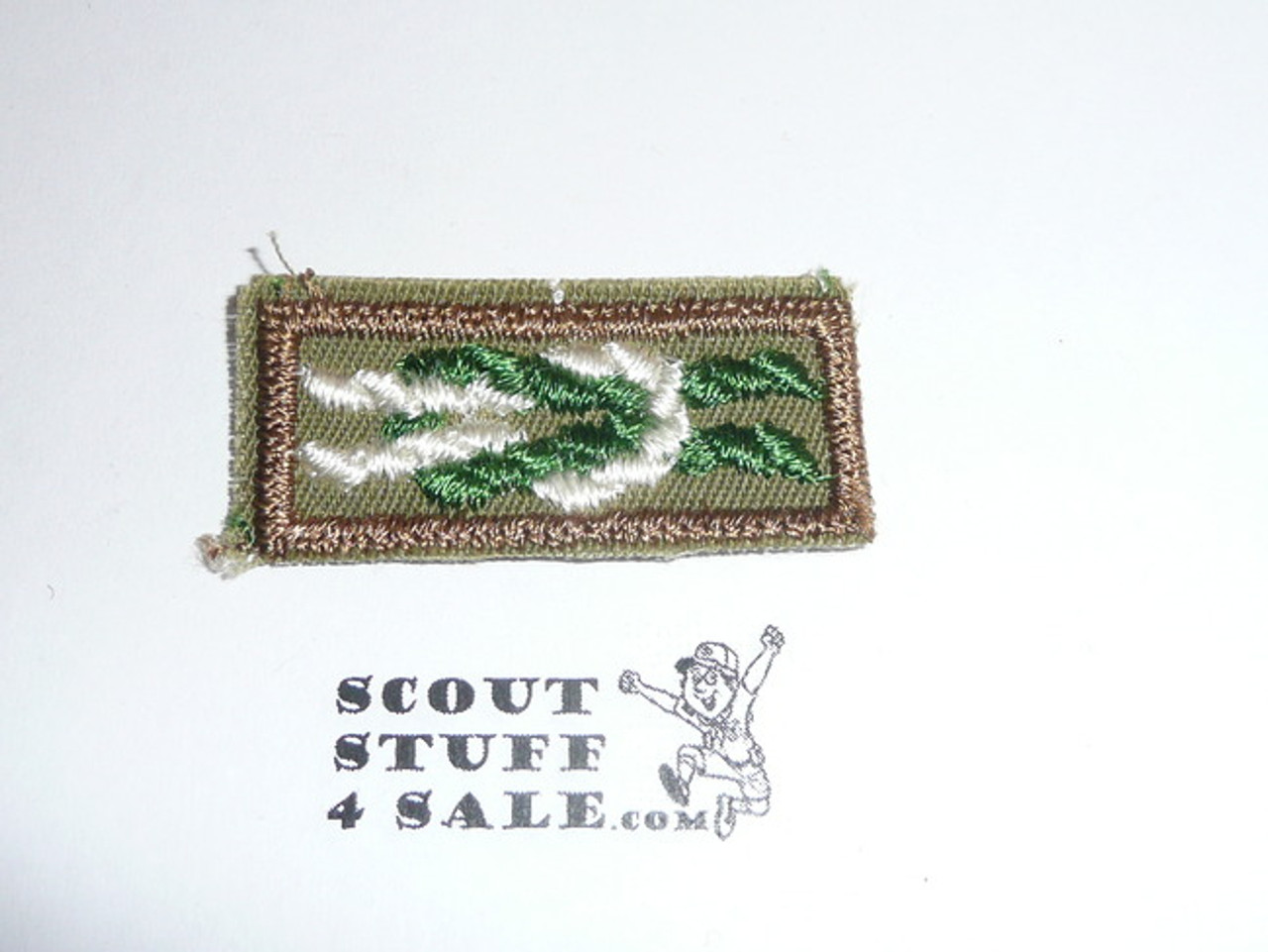 Scoutmaster's / Scouter's Key Award Knot on Khaki, 1946-1983