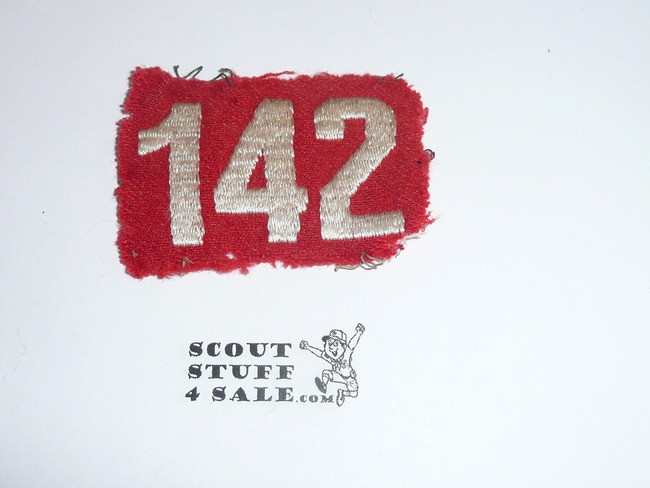 Felt Troop "142" numerals, used