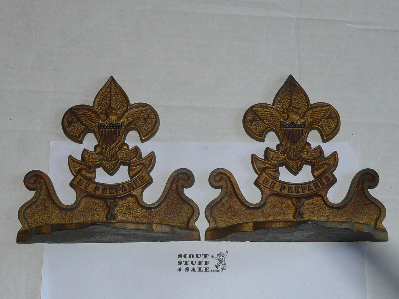 bronze boy scout book ends, pair, heavy, 6.25 wide by 6.25 tall