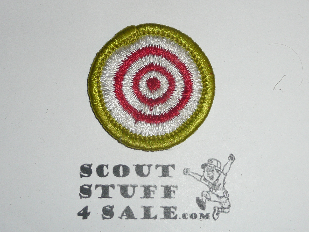 Rifle and Shotgun Shooting - Type G - Fully Embroidered Cloth Back Merit Badge (1961-1971)