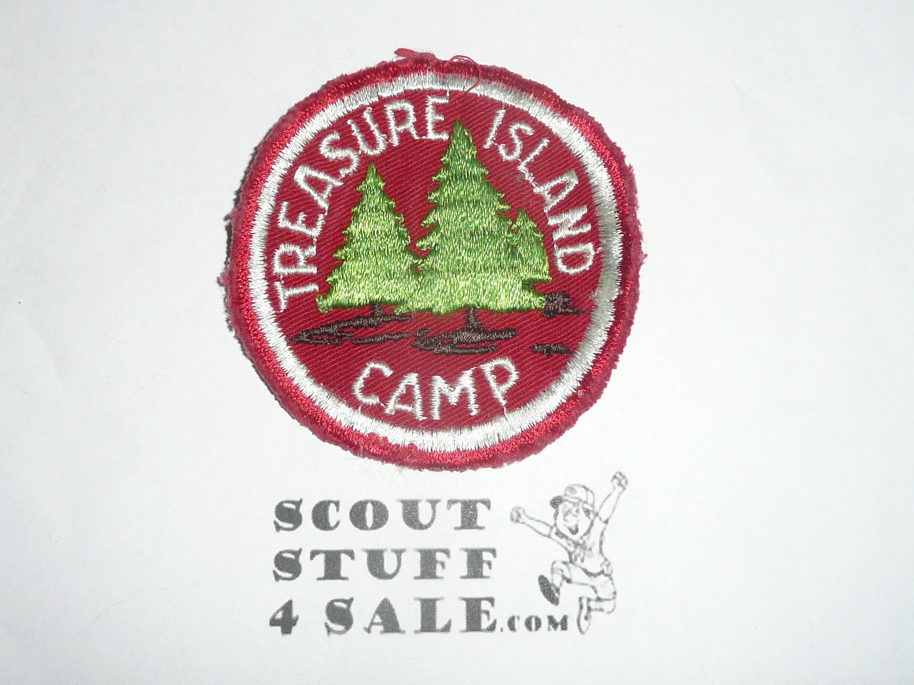 Camp Treasure Island Patch, Philadelphia Council, c/e red twill and red bdr, sewn
