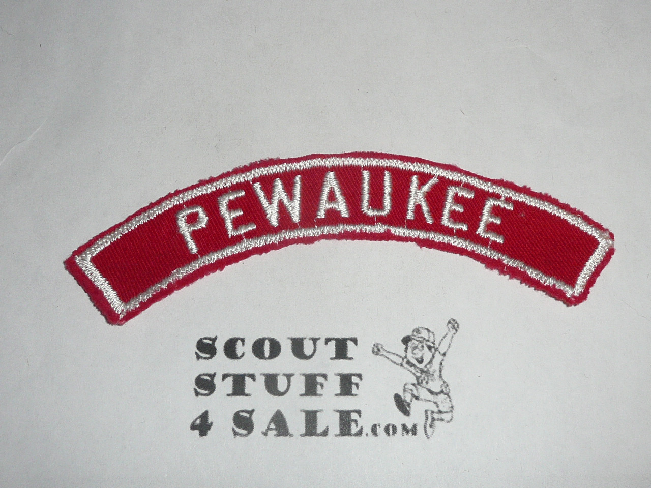 PEWAUKEE Red and White Community Strip, sewn