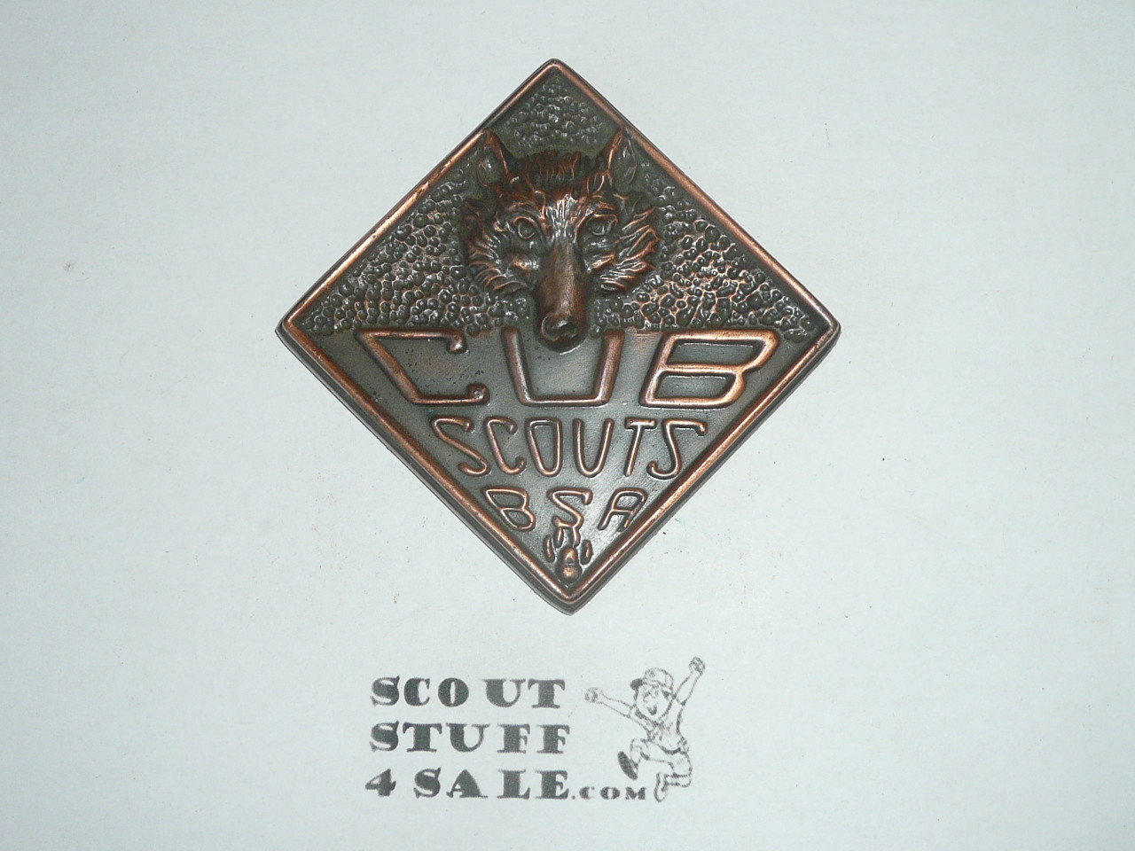 Cub Scout paper weight, bronze color
