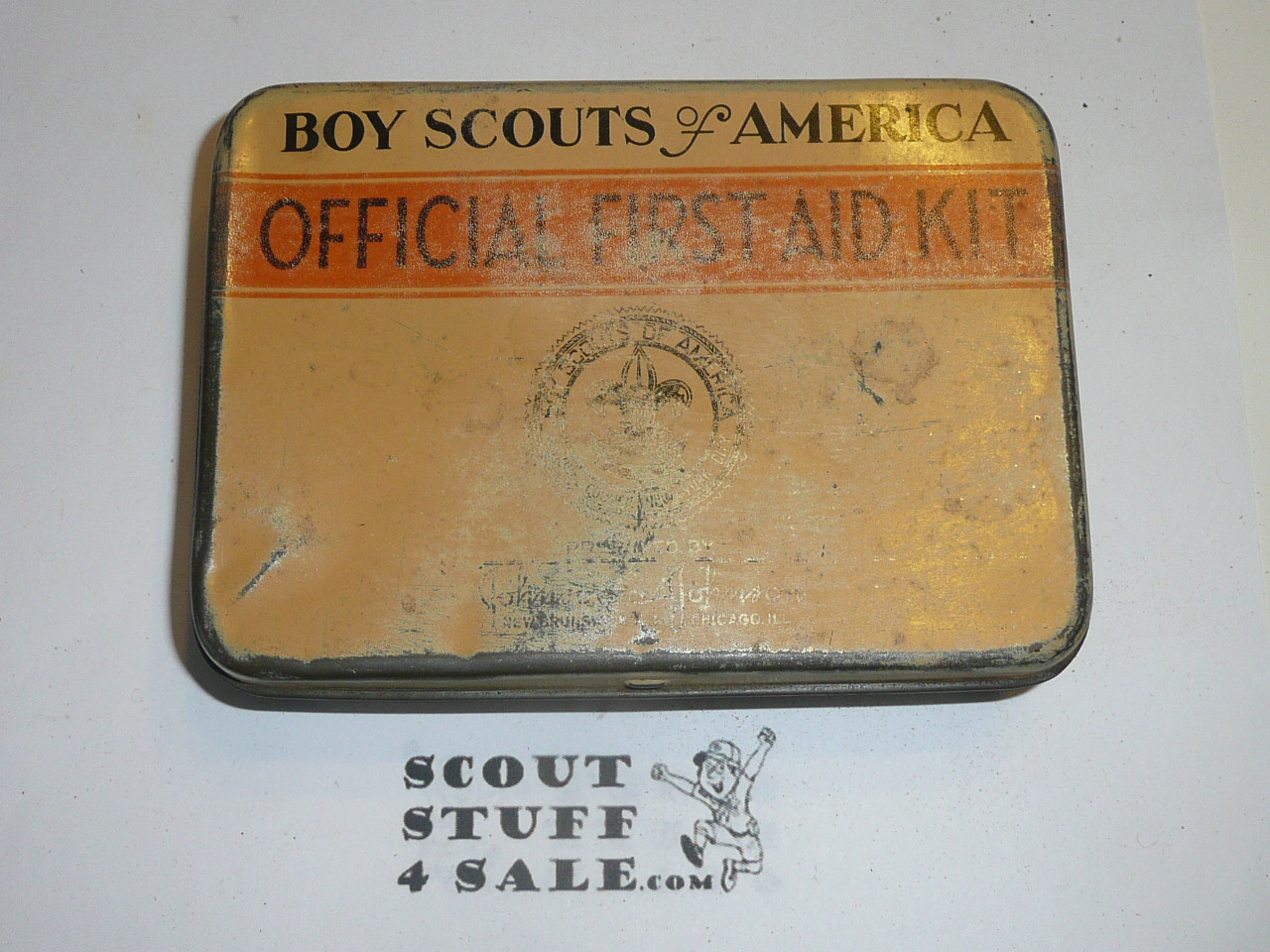 1920s boy scout first aid tin, rare variety, no contents, worn top of tin