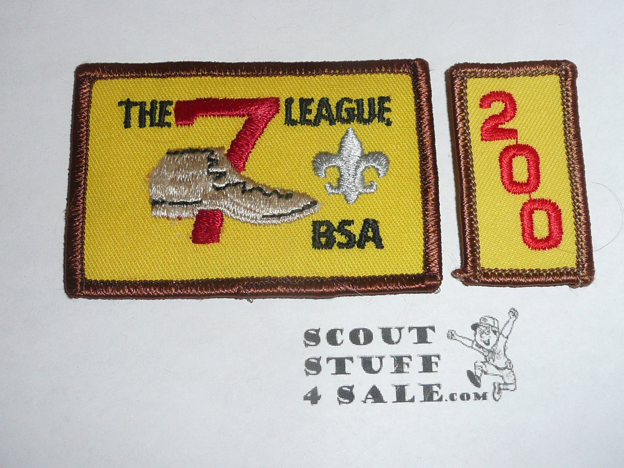 The 7 League High Adventure Team (HAT) Award Patch, 200 nights segment, rolled edge