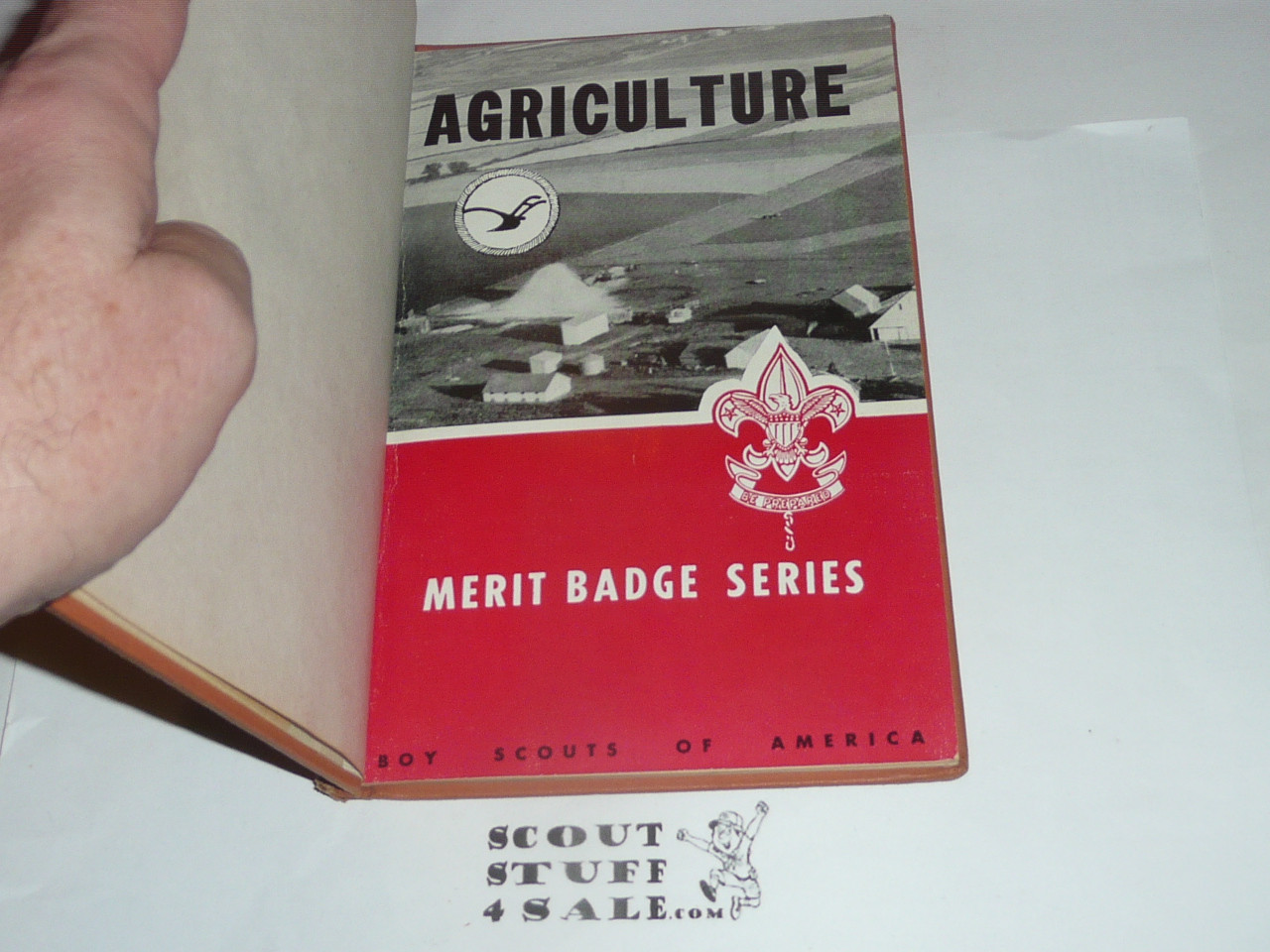 Agriculture Library Bound Merit Badge Pamphlet, Type 6, Picture Top Red Bottom Cover, 9-52 Printing