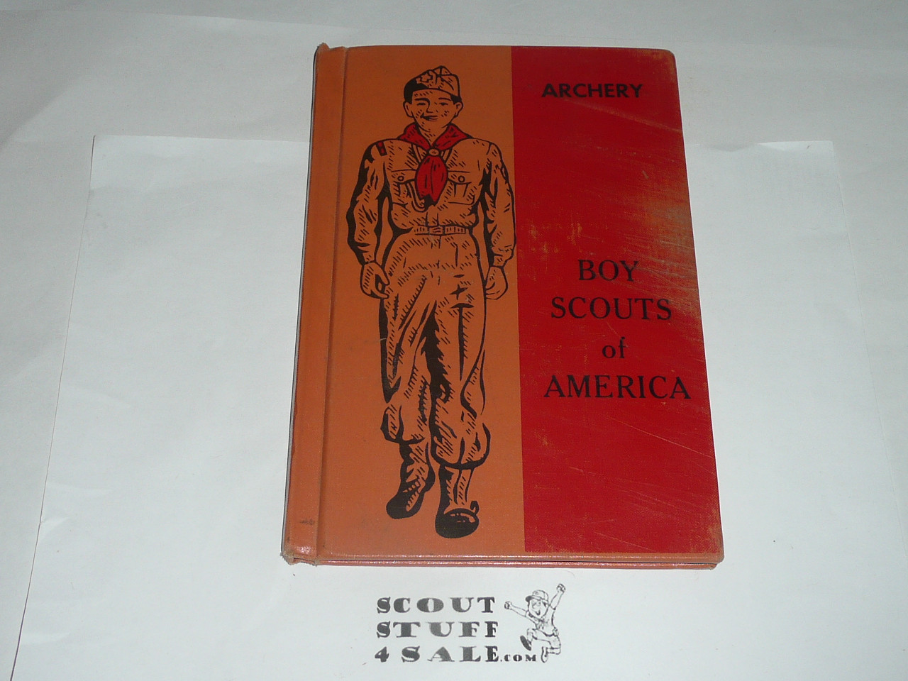 Archery Library Bound Merit Badge Pamphlet, Type 6, Picture Top Red Bottom Cover, 10-65 Printing