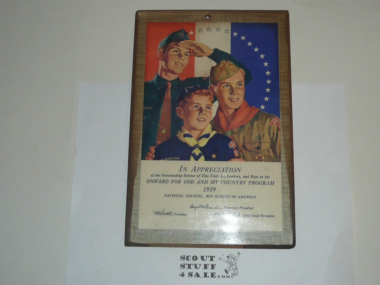 1959 Onward for God and My Country National Recognition Standing Bookshelf Ornament, Shows a Little Wear