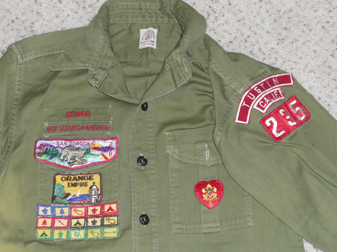 1960's Boy Scout Uniform Shirt with nice insignia (San Gorgonio #298) from Tustin CA, 19" Chest and 26" Length, #FB35