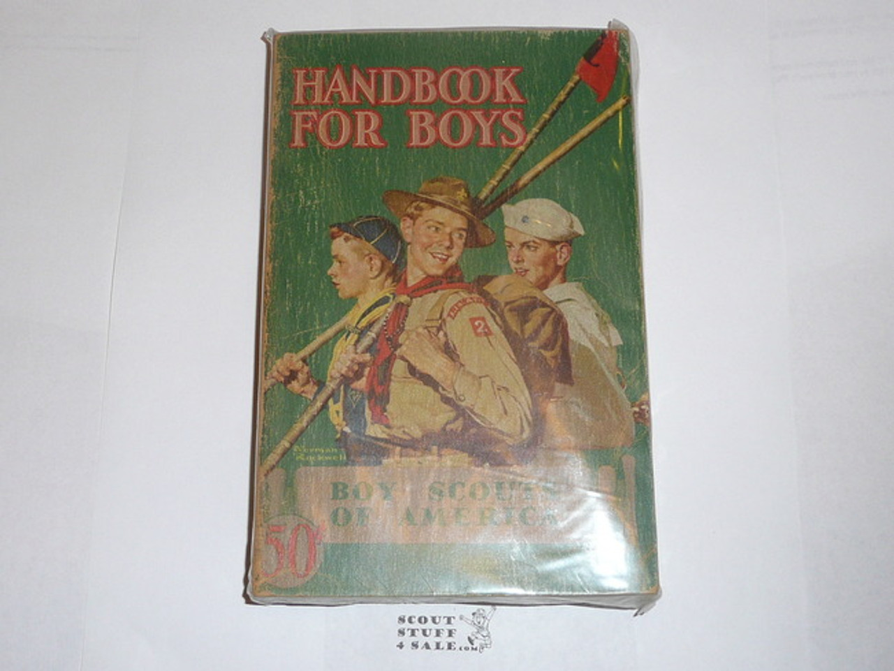 1940 Boy Scout Handbook, Fourth Edition, Thirty-third Printing, Norman Rockwell Cover, Near MINT condition, Distributed by American News Co.