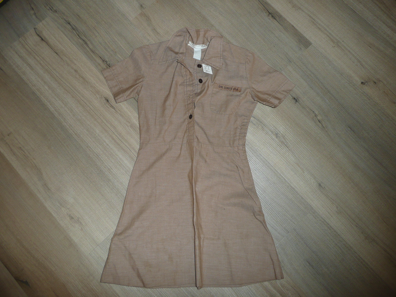 1970's Brownie Girl Scout Uniform, Size 8, GS19