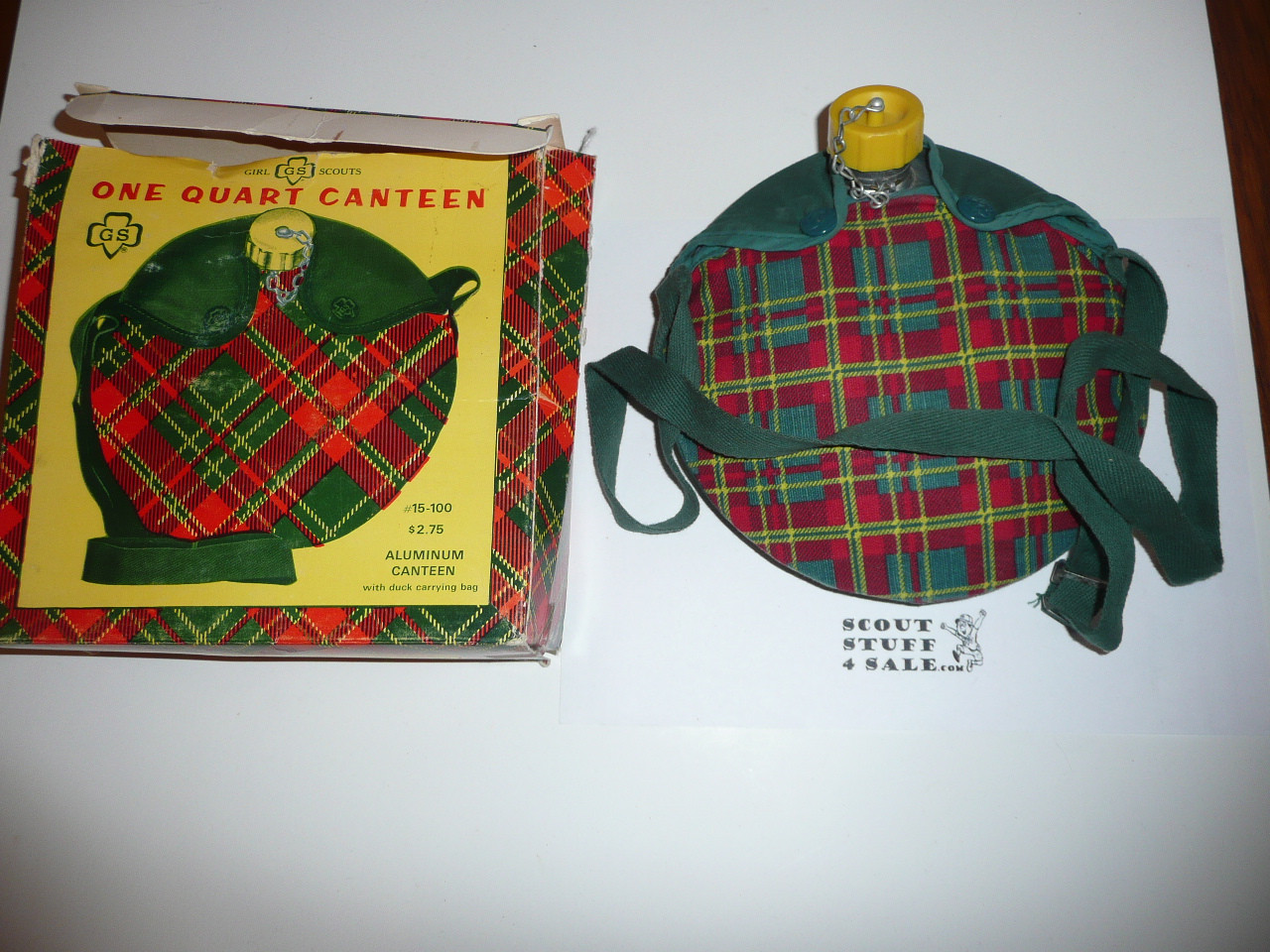 1960's Official Girl Scout Canteen, Near MINT condition with Girl's name on case in Original Box