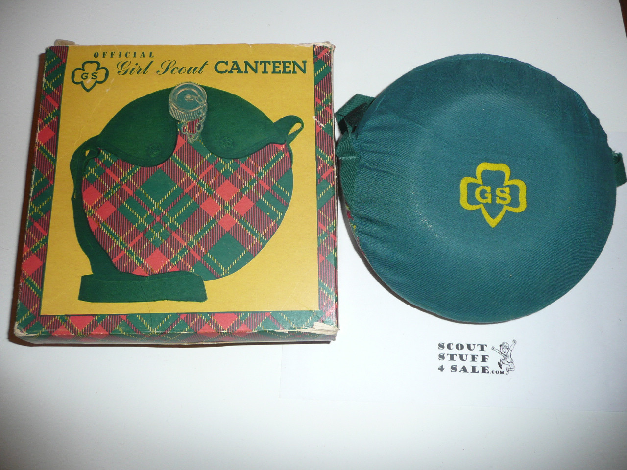 1960's Official Girl Scout Canteen, MINT condition in Original Box