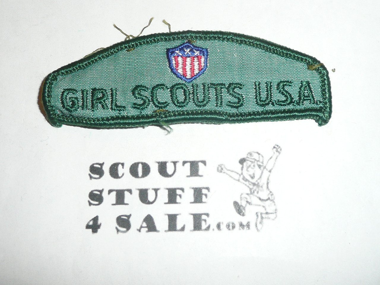 Girl Scout USA Patch, green bdr, used