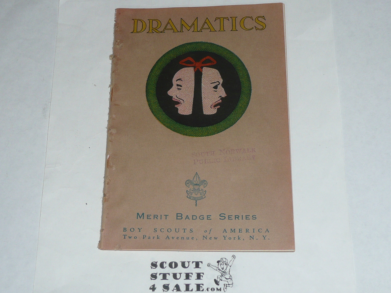 Dramatics Merit Badge Pamphlet, Type 3, Tan Cover, 3-39 Printing
