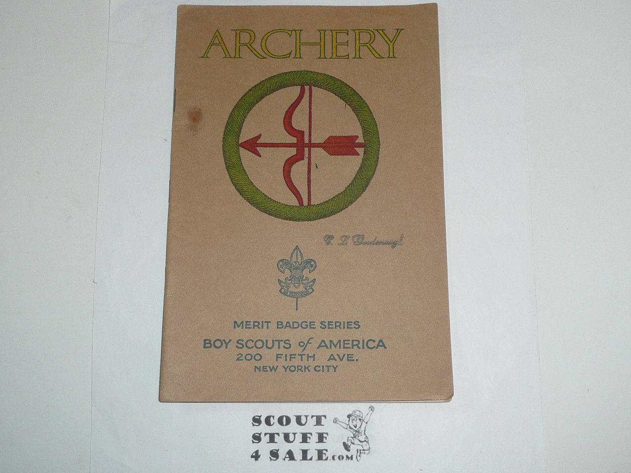 Archery Merit Badge Pamphlet, Type 3, Tan Cover, 1925 Printing, Mint condition