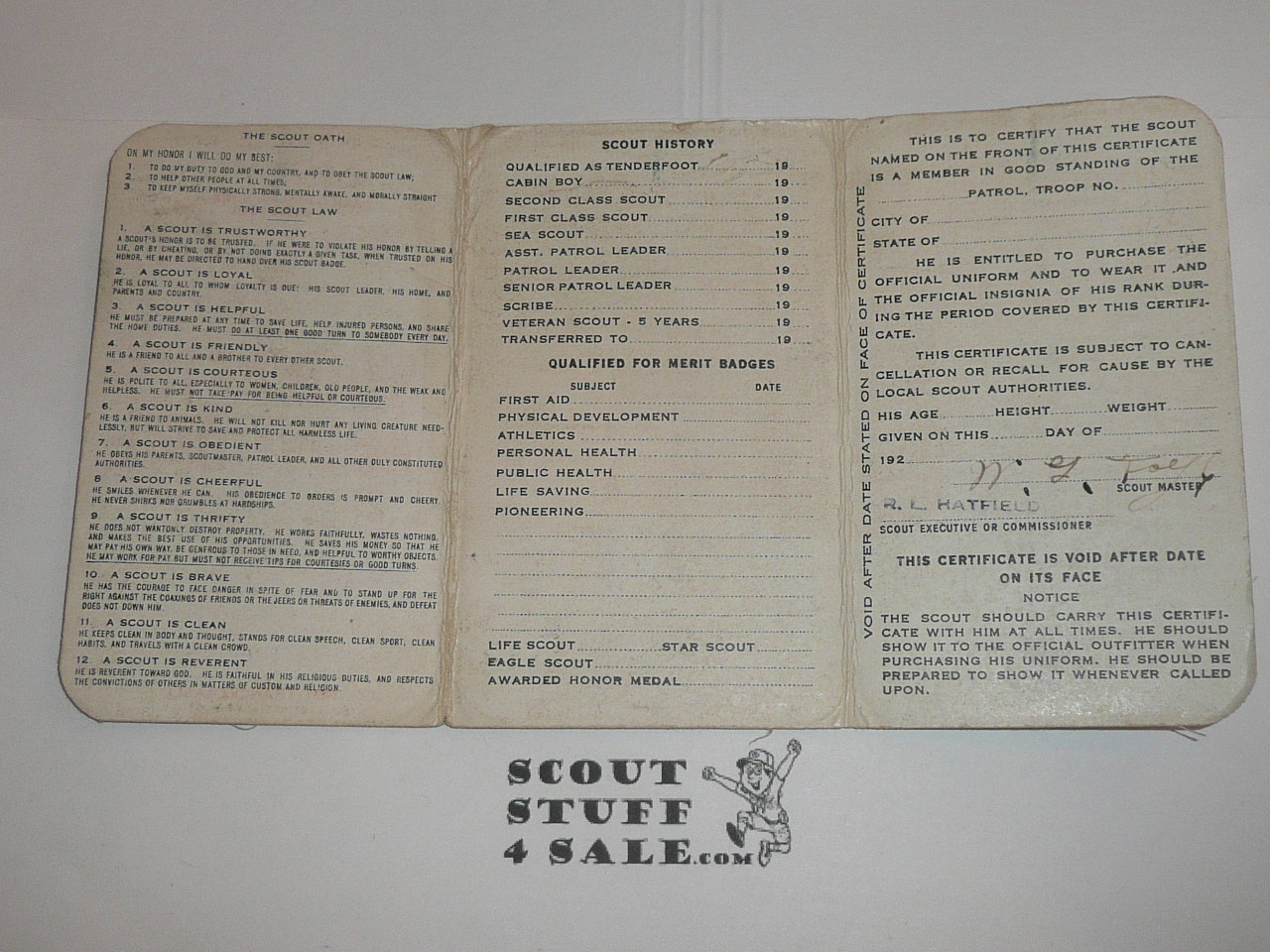 1923 Boy Scout Membership Card, 3-fold, with the Envelope, 6 signatures, expires October 1923, BSMC132