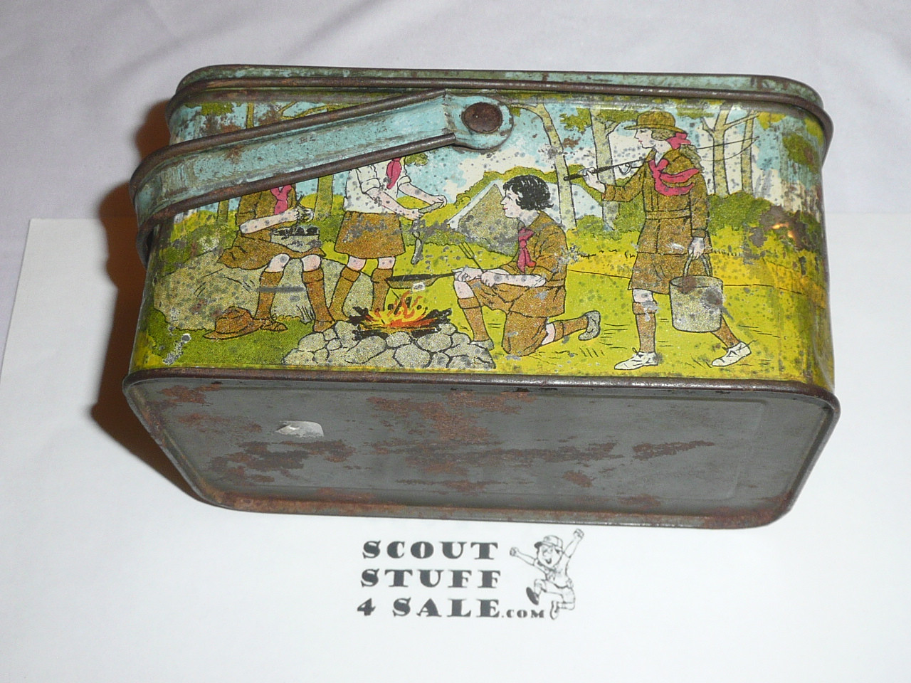 Vintage Girl Scout Metal Lunch Box, RARE, shows wear