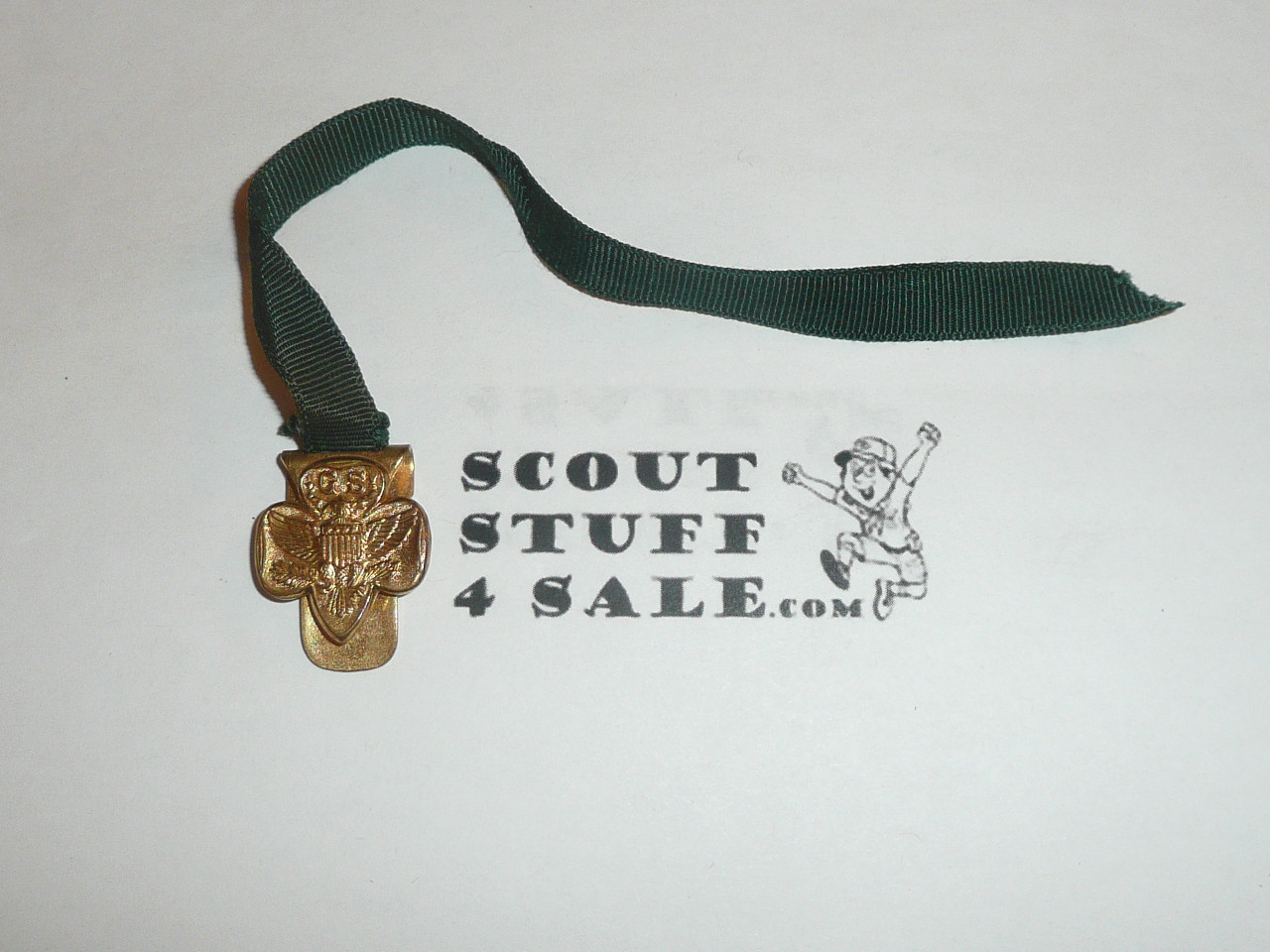 Girl Scout Clip, HC35