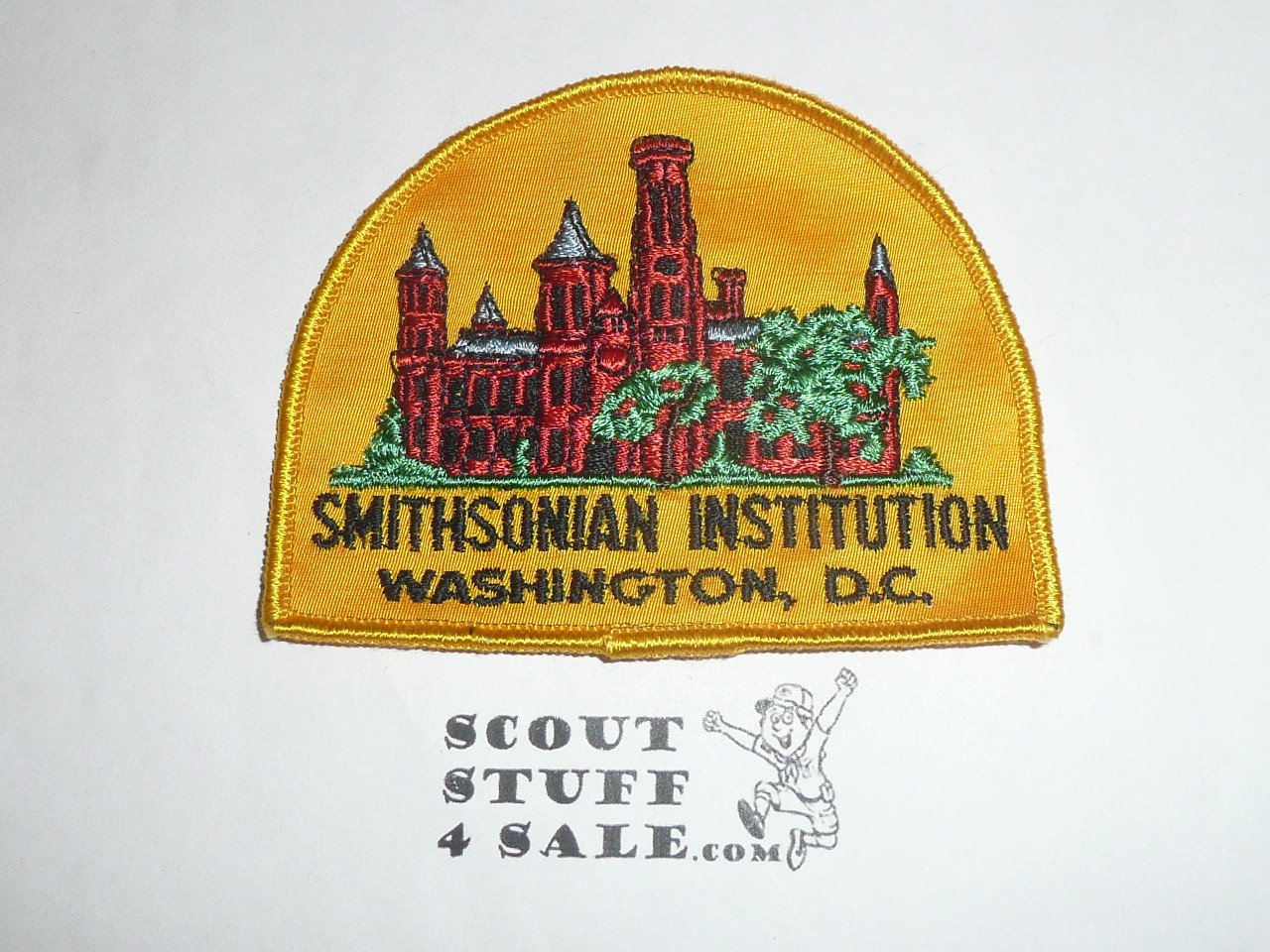 Vintage Smithsonian Institution Travel Souvenir Patch