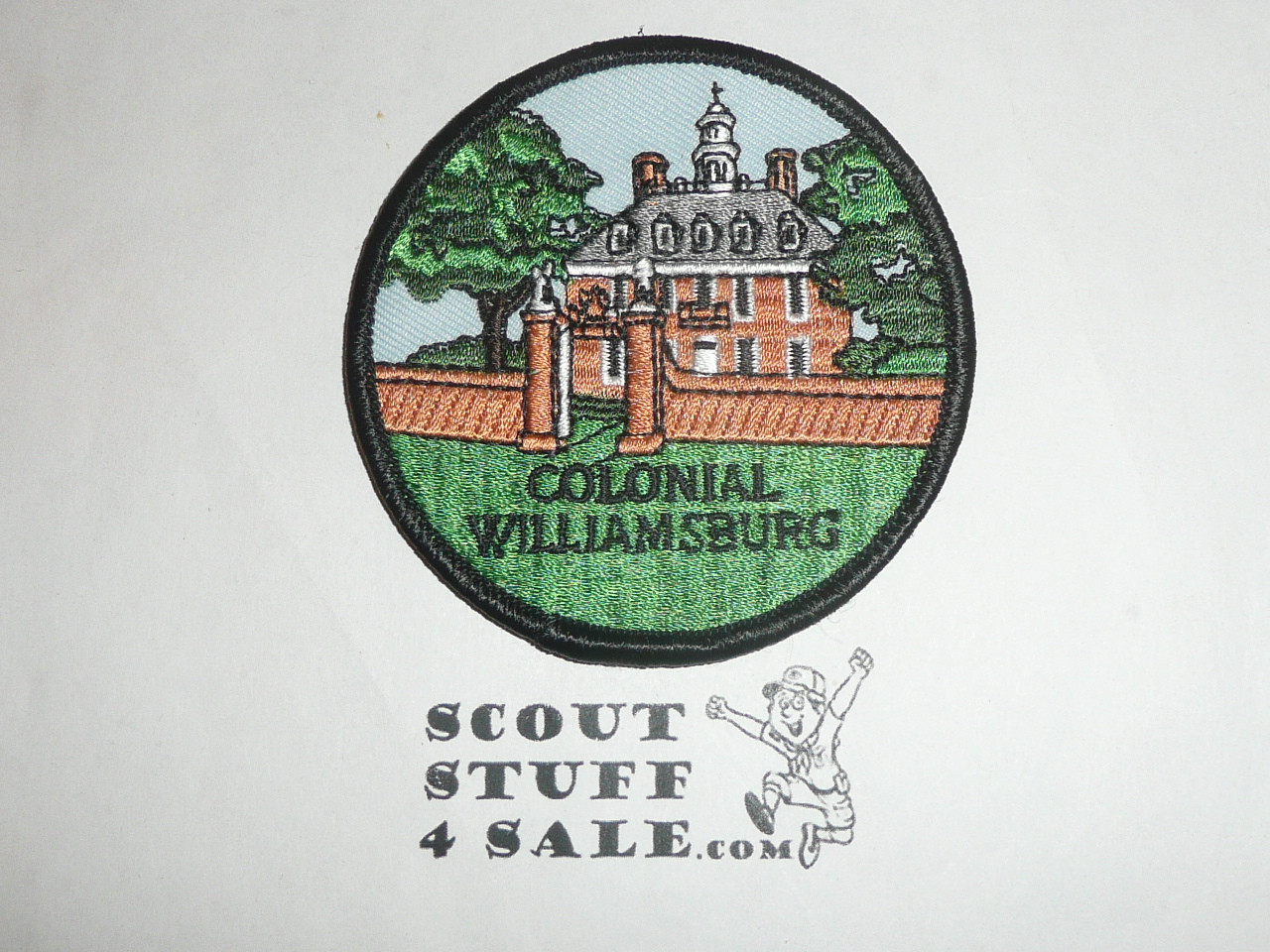 Vintage Colonial Williamsburg Travel Souvenir Patch