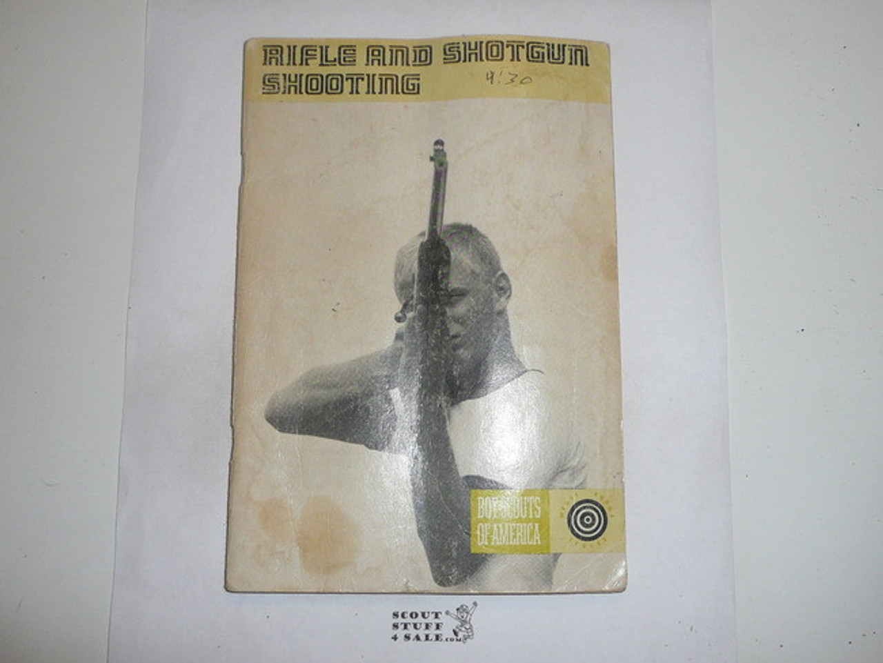 Rifle and Shotgun Shooting Merit Badge Pamphlet, Type 8, Green Band Cover, 1-74 Printing