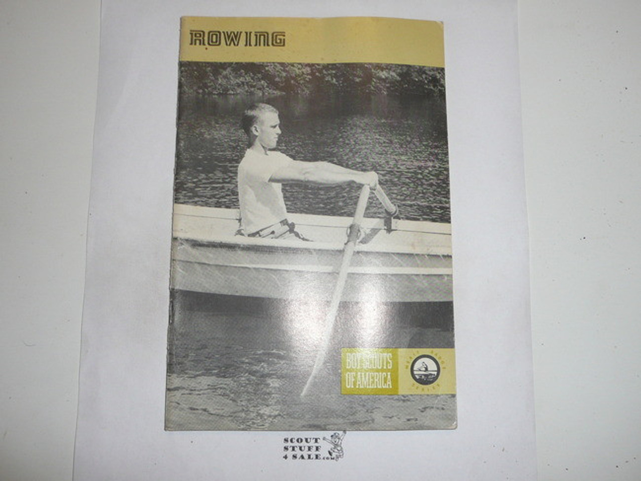 Rowing Merit Badge Pamphlet, Type 8, Green Band Cover, 1-74 Printing