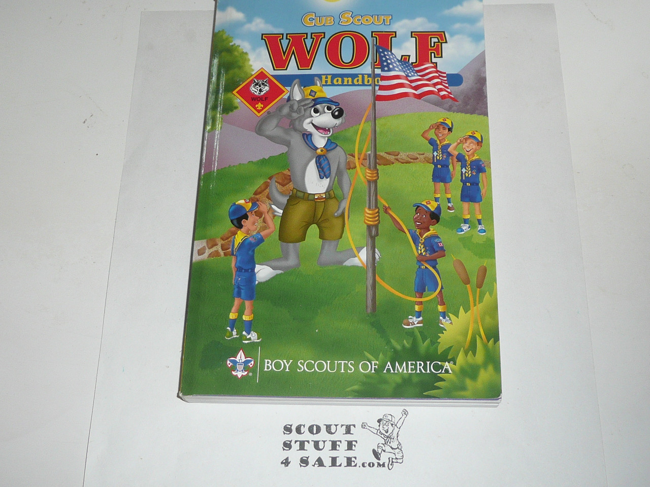 2012 Wolf Cub Scout Handbook, 2012 Printing, MINT