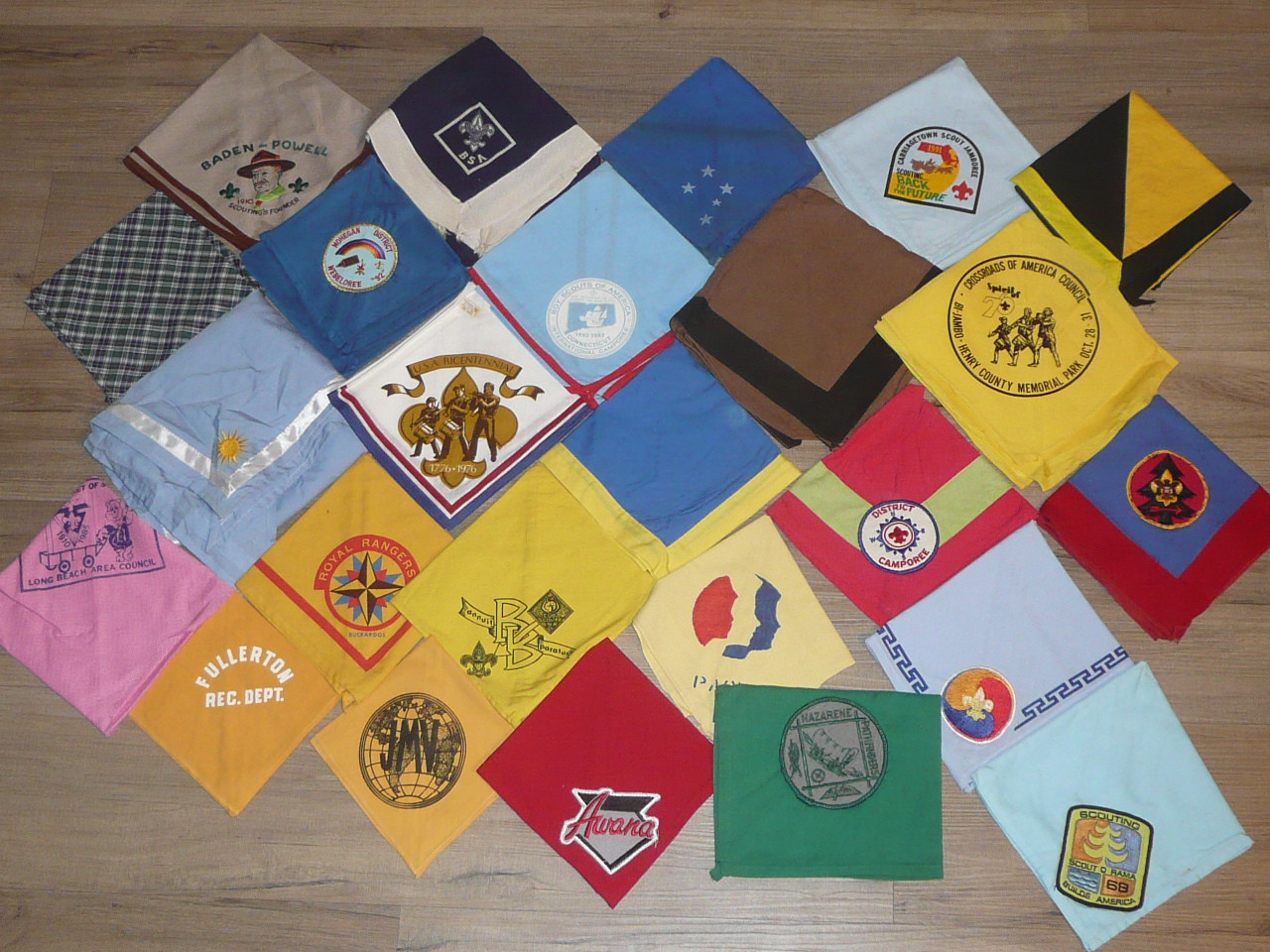100 Assorted Boy Scout Neckerchiefs from across the USA, very few duplicates