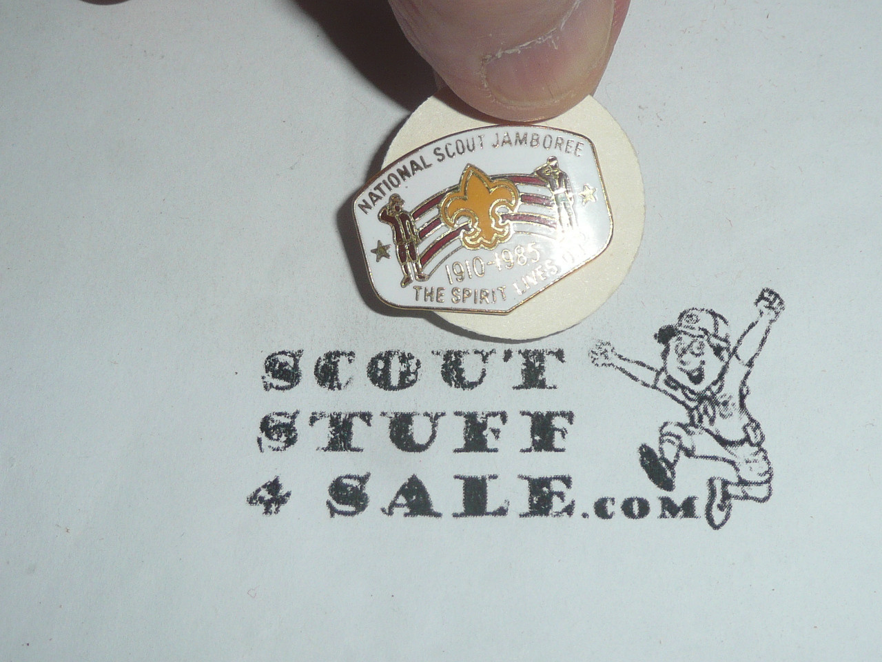 1985 National Jamboree White Enamel Pin