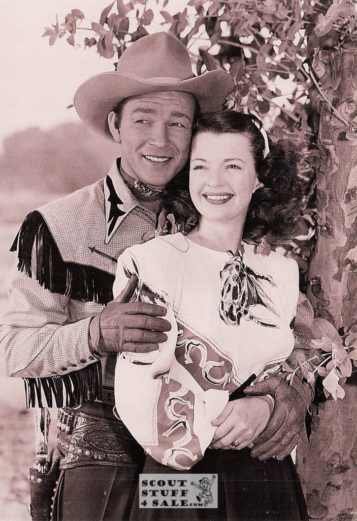 Roy Rogers & Dale Evans Sepia Postcard by Classico SF/Ludlow #136-424