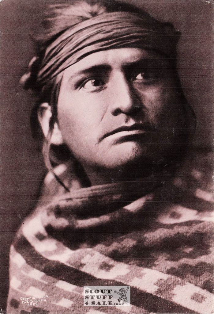 Chief of the Desert-Navaho Black/White Postcard Classico SF/Ludlow #136-474