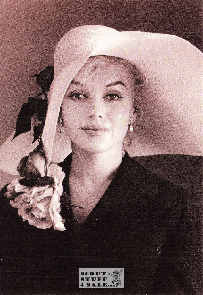 Marilyn Monroe Black/White Postcard by Classico San Francisco #136-624