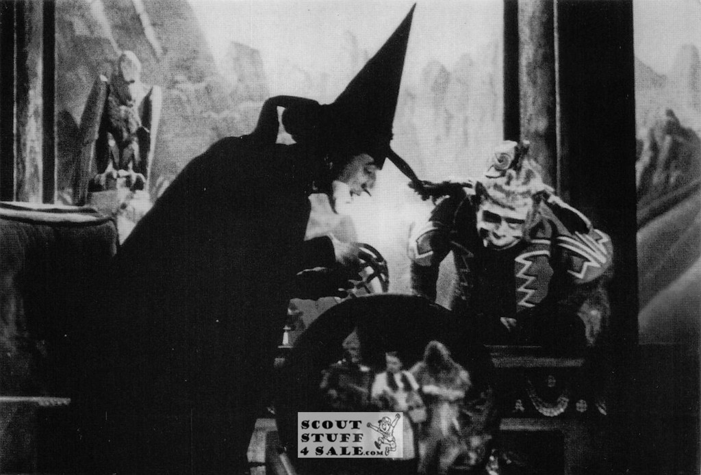 The Wizard of Oz Postcard by Classico San Francisco #232-081