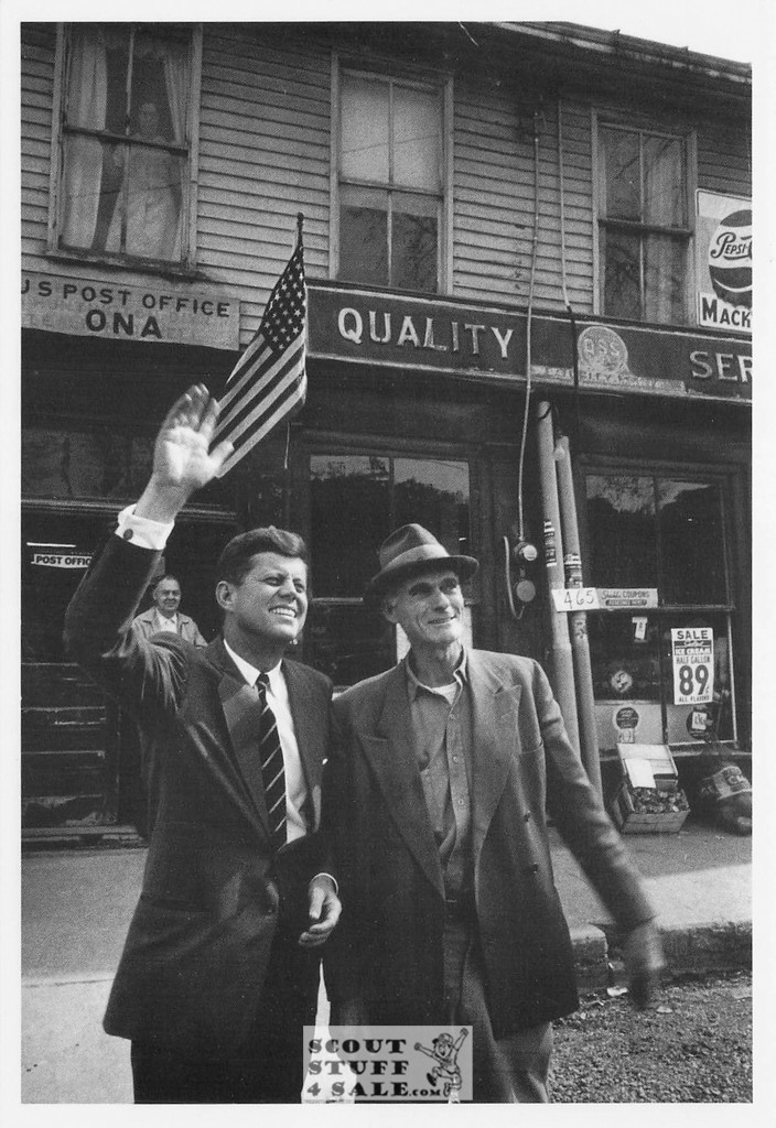 Senator John F. Kennedy in 1960 Postcard, Classico San Francisco #548-012