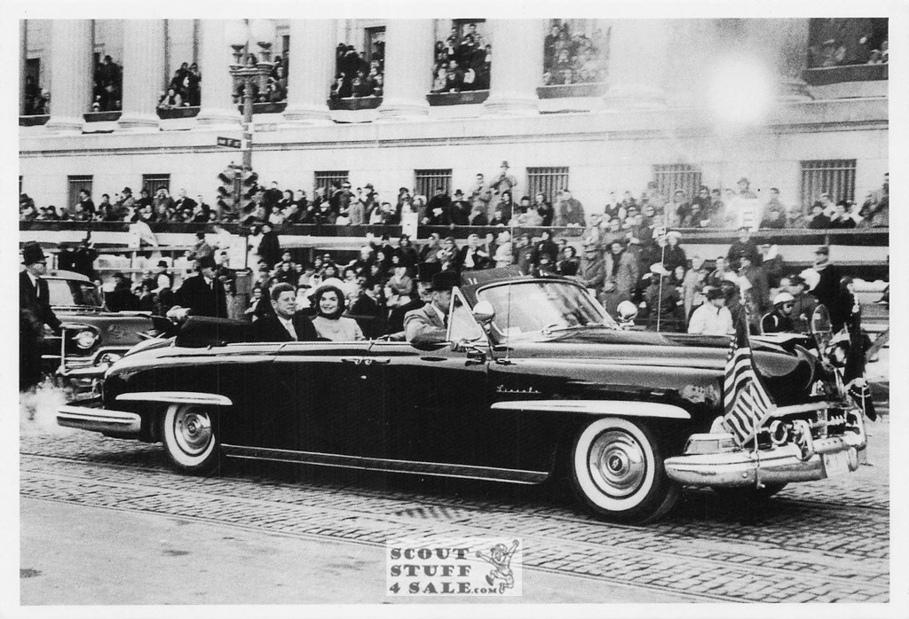 President John F. Kennedy & Jacqueline in 1961 Postcard, Classico SF #548-023