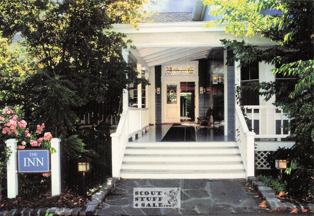 Guest Inn, George Lucas Skywalker Ranch Postcard, Classico San Francisco #714-002